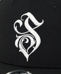 SWITCHBLADE × NEW ERA® ORNATE S BASEBALL CAP