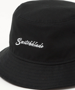 SWITCHBLADE × NEW ERA® BUCKET HAT