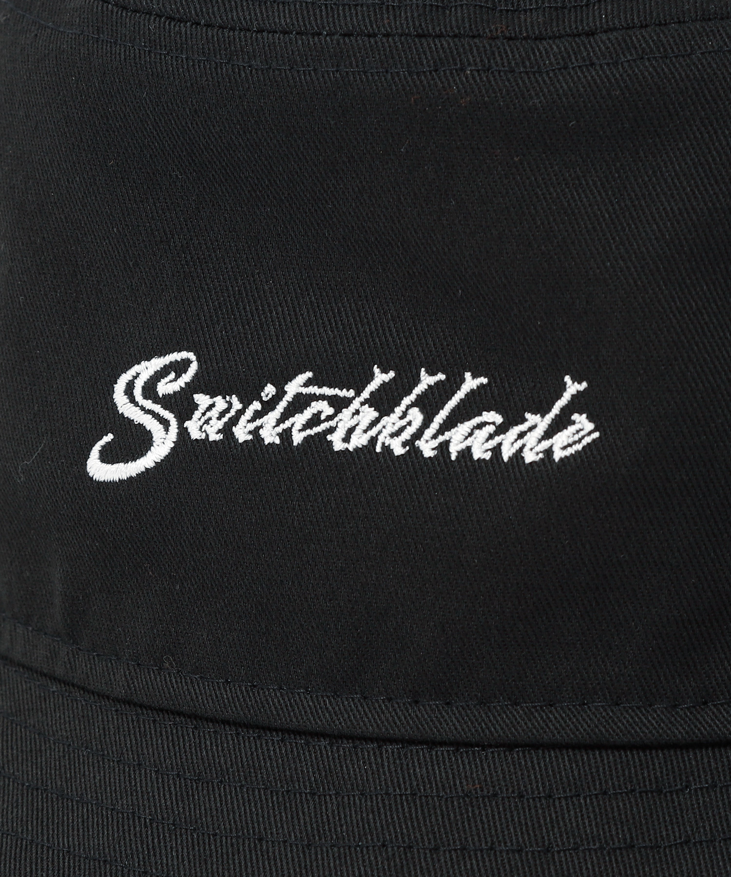 SWITCHBLADE × NEW ERA® BUCKET HAT