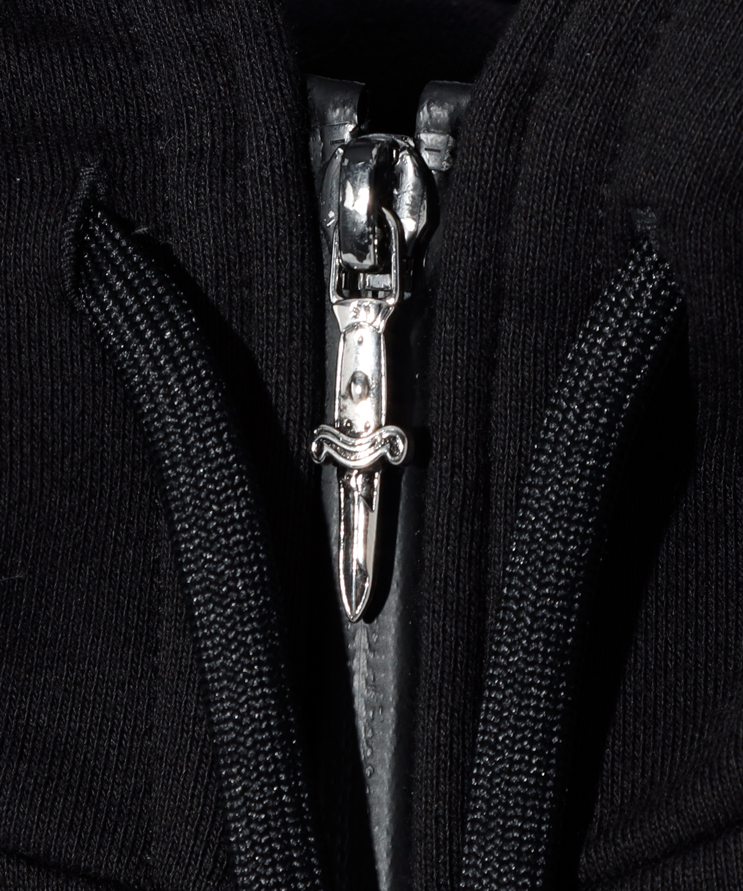 SWITCHBLADE × MAXSIX  GRAPHICS ART LONG PARKA
