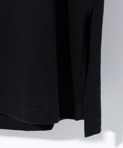 SB METALLIC LOGO T/TOP