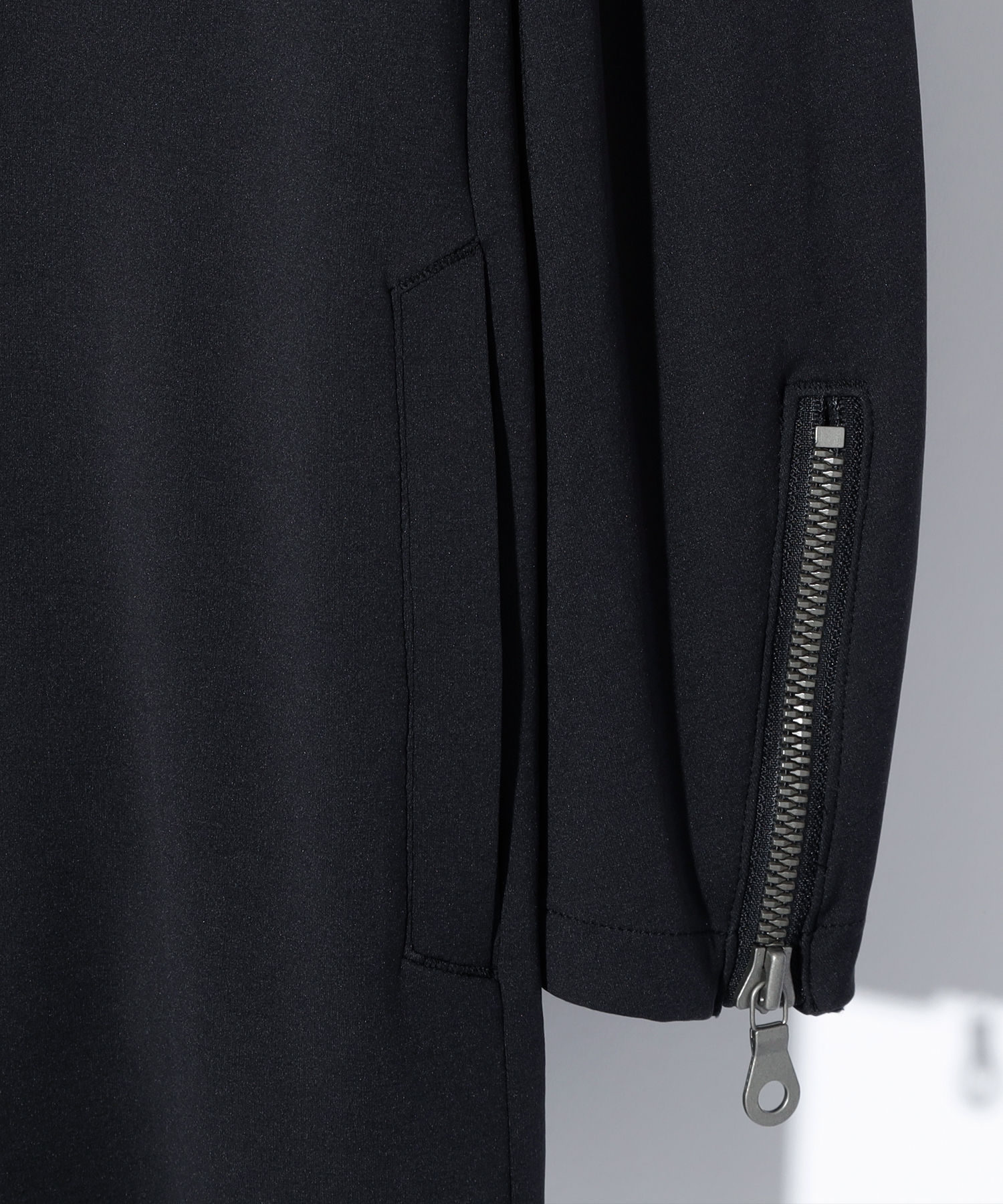 HIGH-NECK LONG HOODIE JK