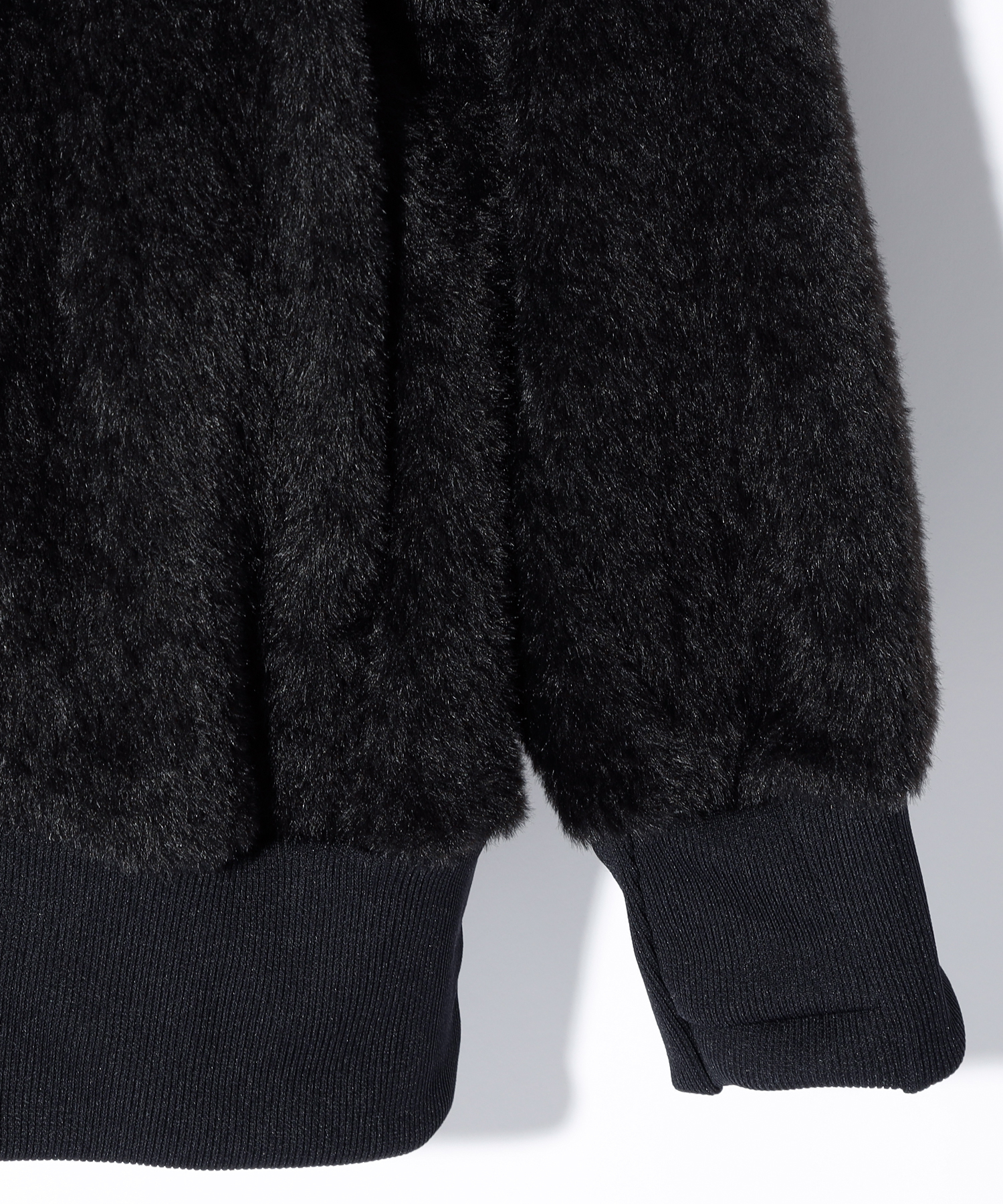 SB METALLIC LOGO SHAGGY CARDIGAN