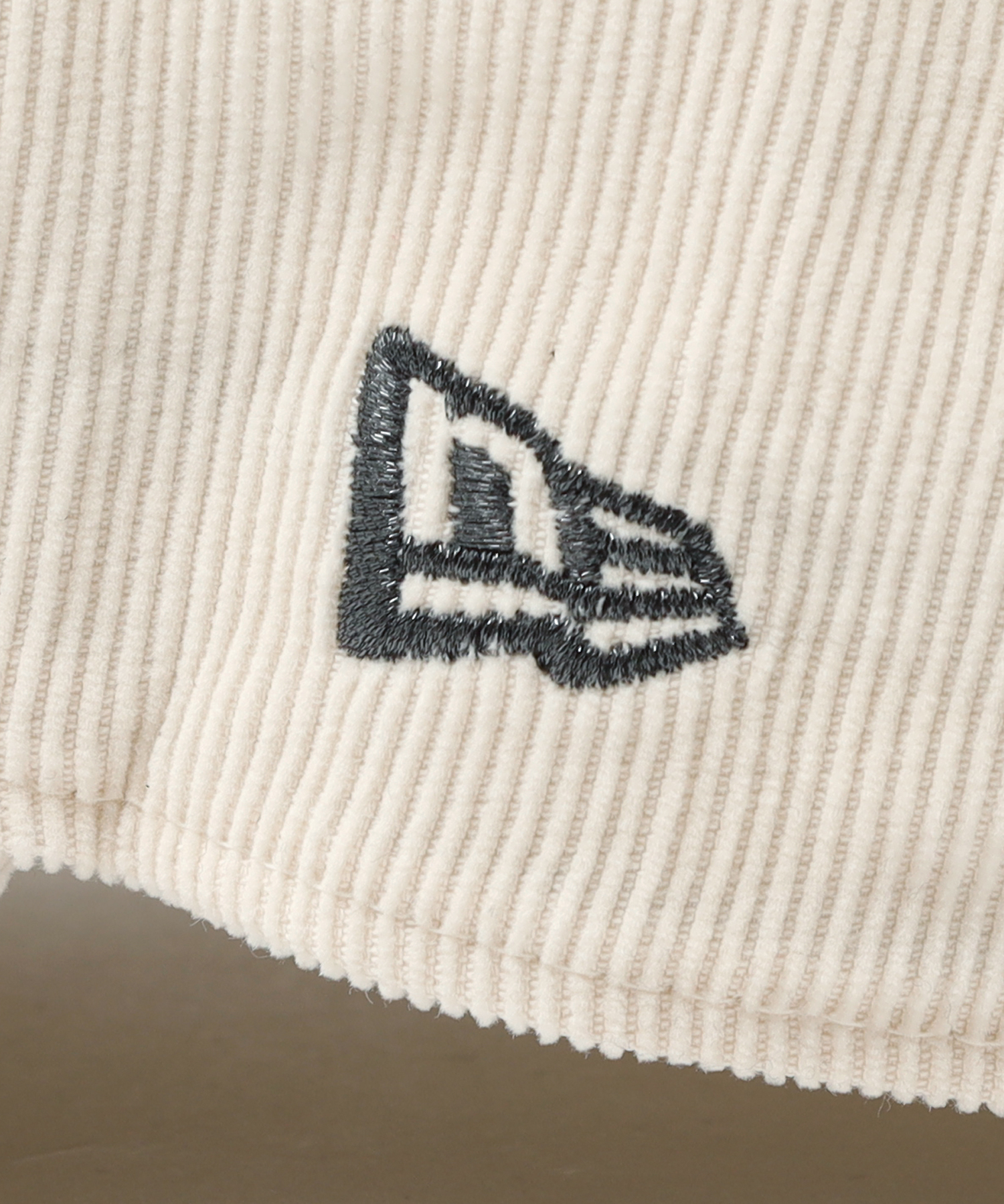 SWITCHBLADE × NEW ERA® CORDUROY BASEBALL CAP