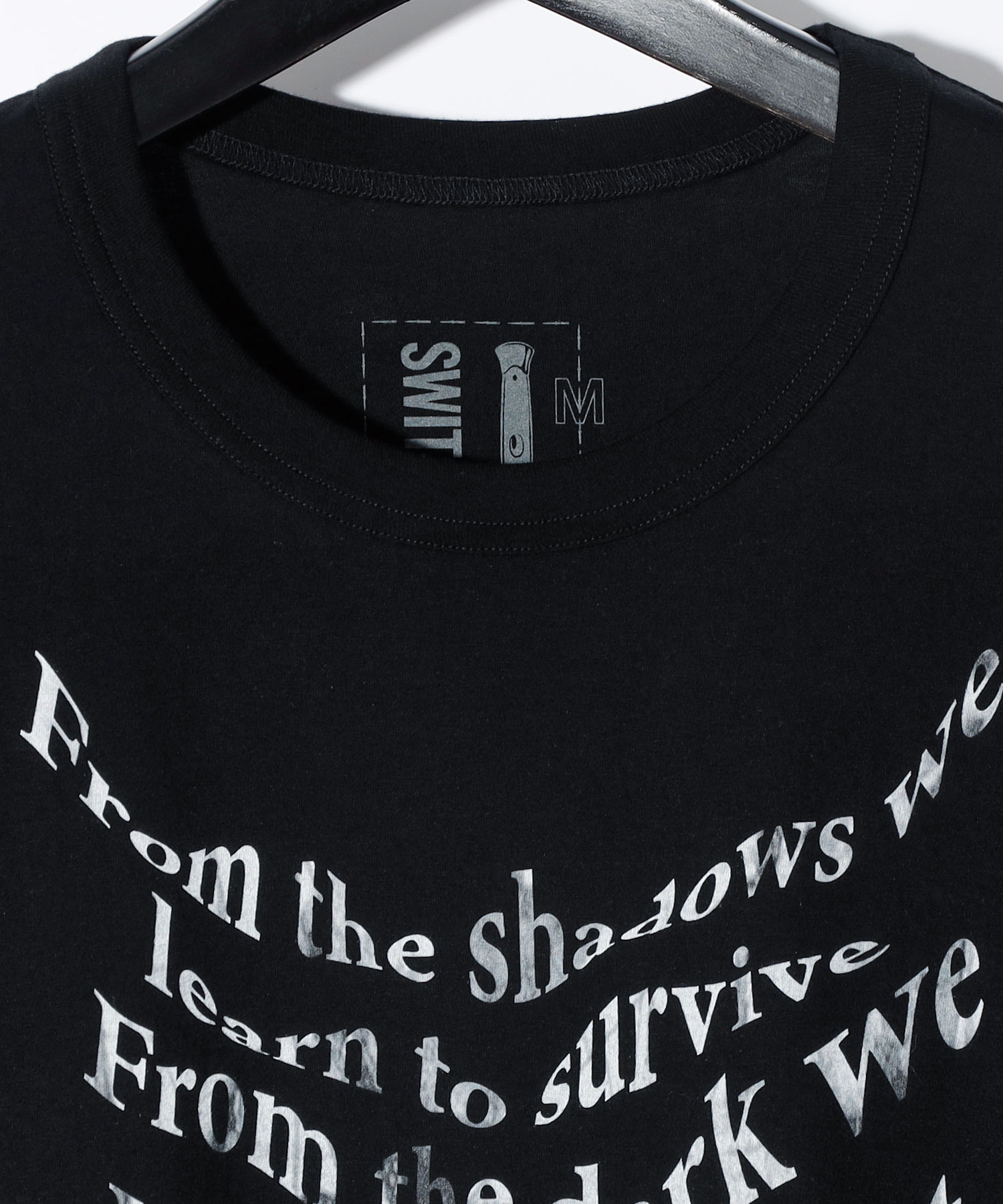 WARP SCRIPT TEE [BLACK]