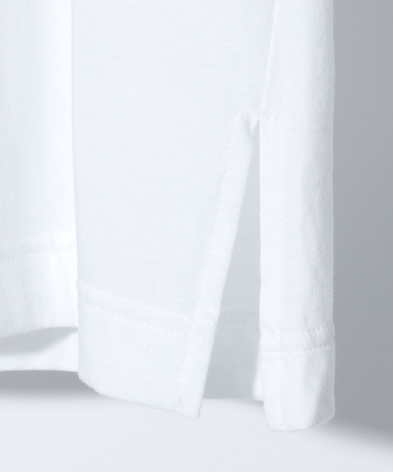 FLEUR DE LIS CROSS TEE［WHITE］